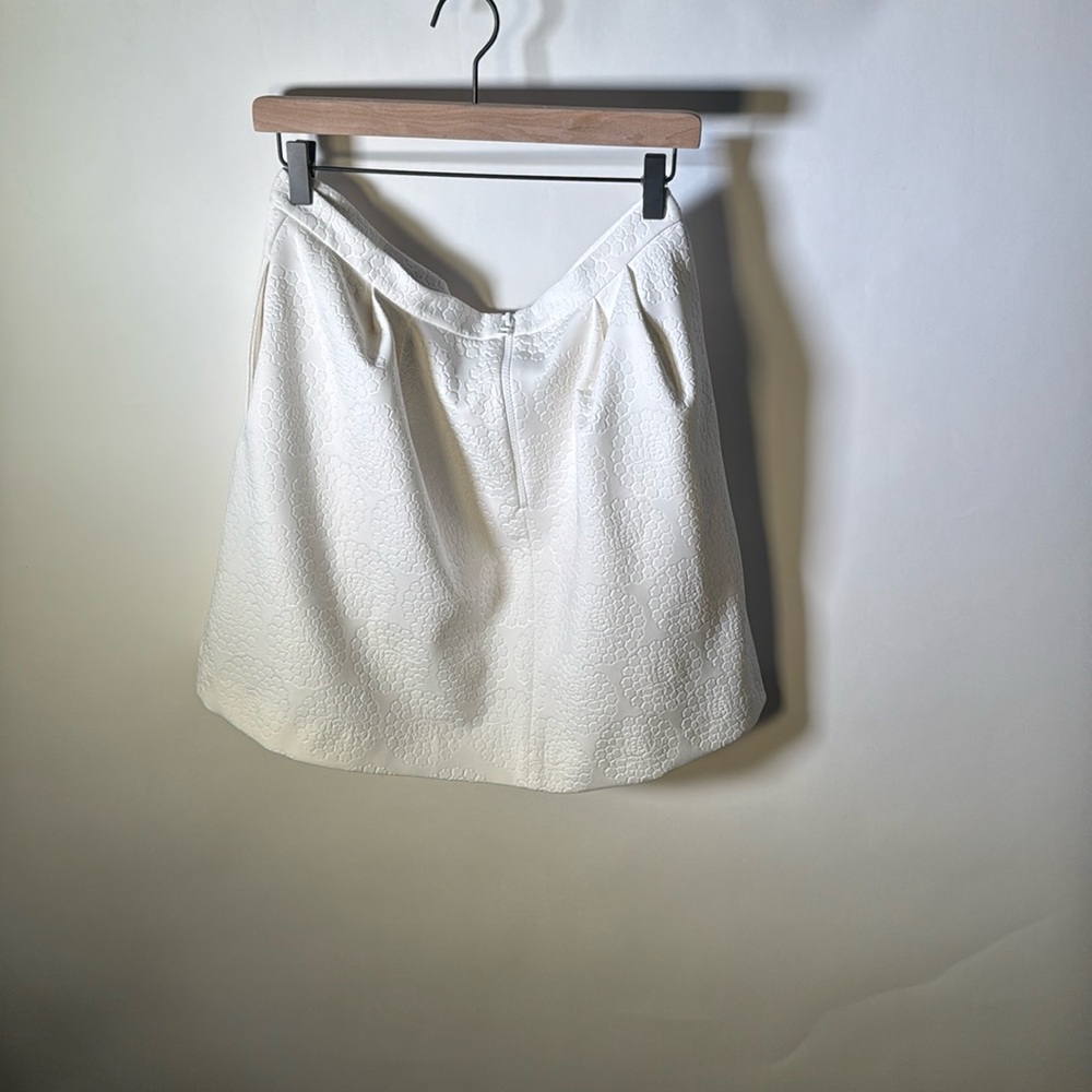 White, Pink tartan skirt. U.S size 14 waist 36.5, length 20.